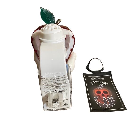Bath & Body Works Evil Apple Skull Witch Hand Wallflower Plug-In Night Light Up - Picture 2 of 7